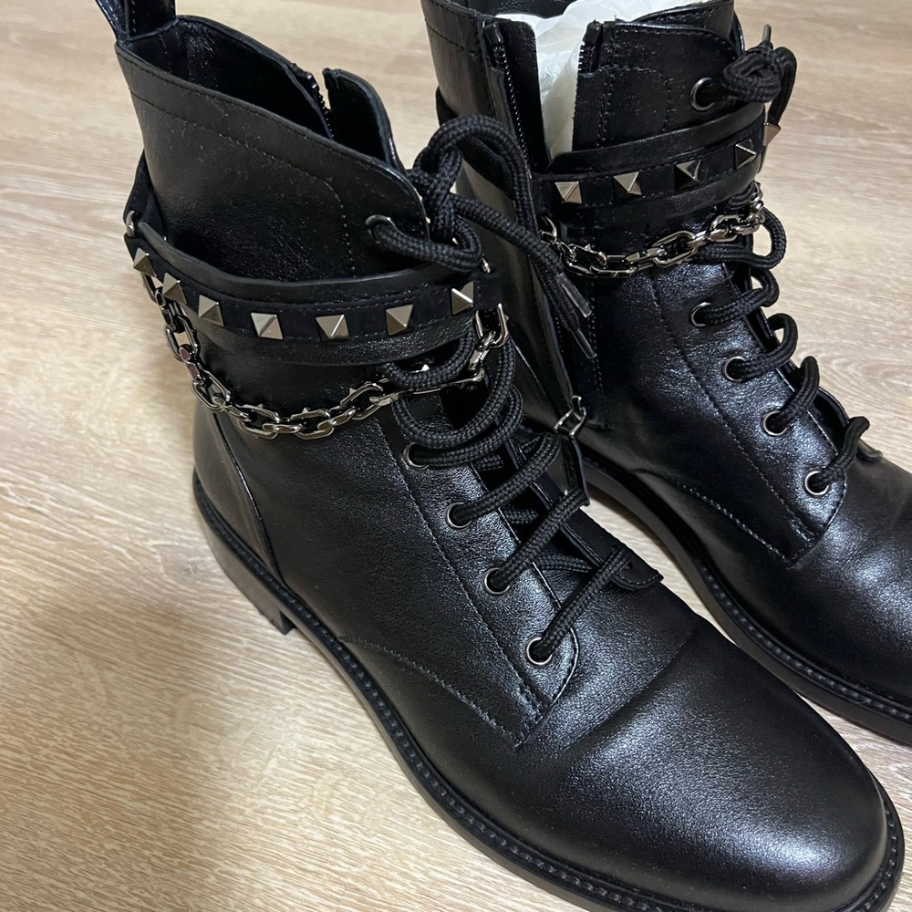 VALENTINO Rock stud combat boots